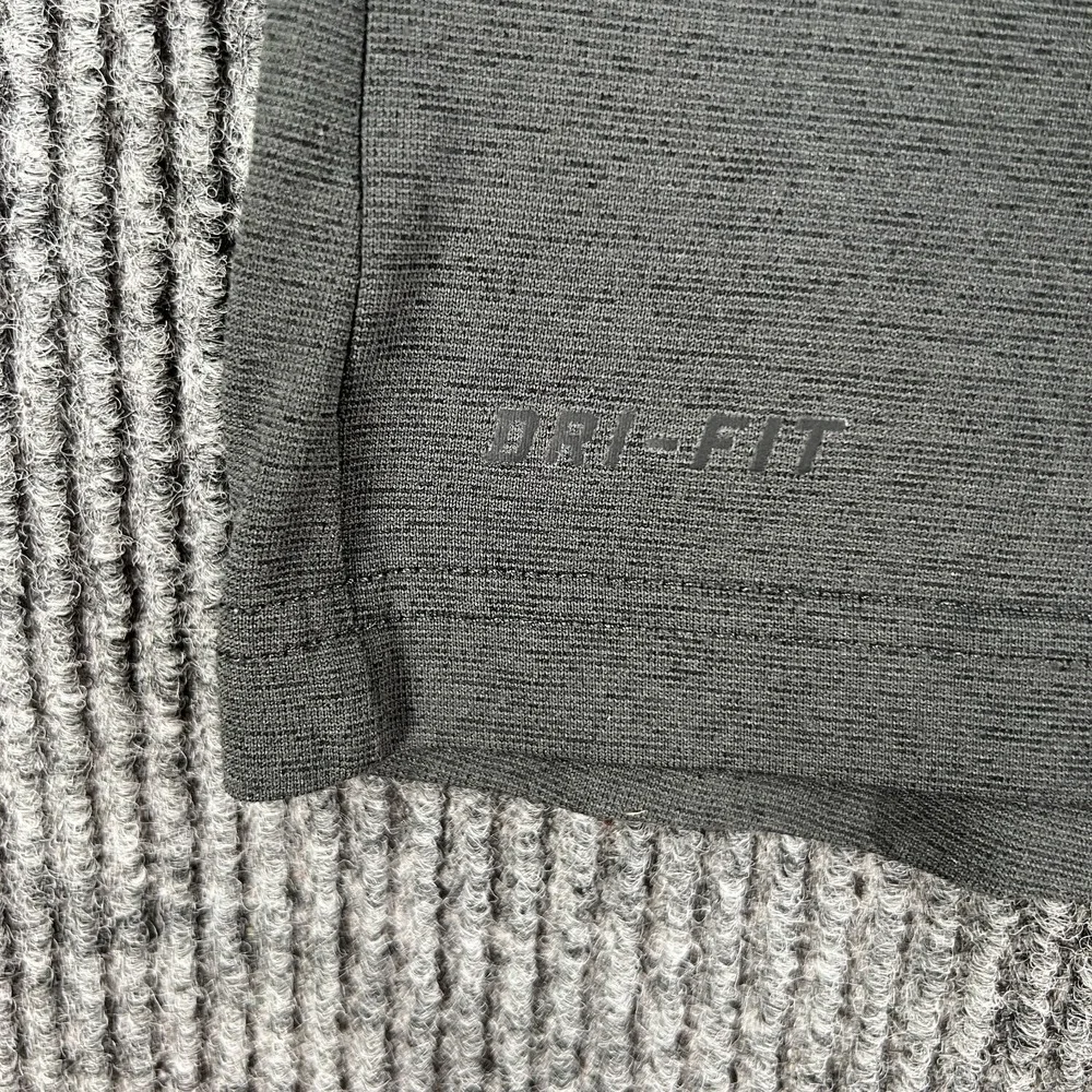 Nike tank top